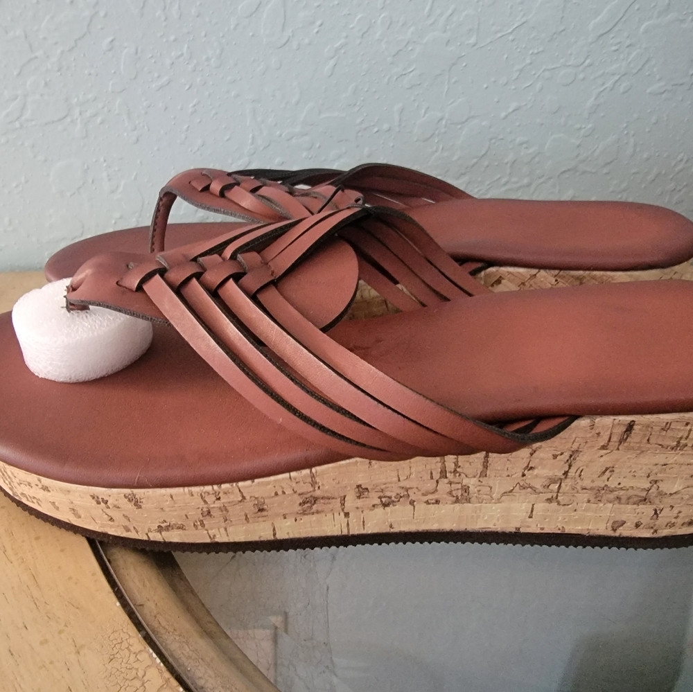 Womens wedge sandals //Brand New // with tag